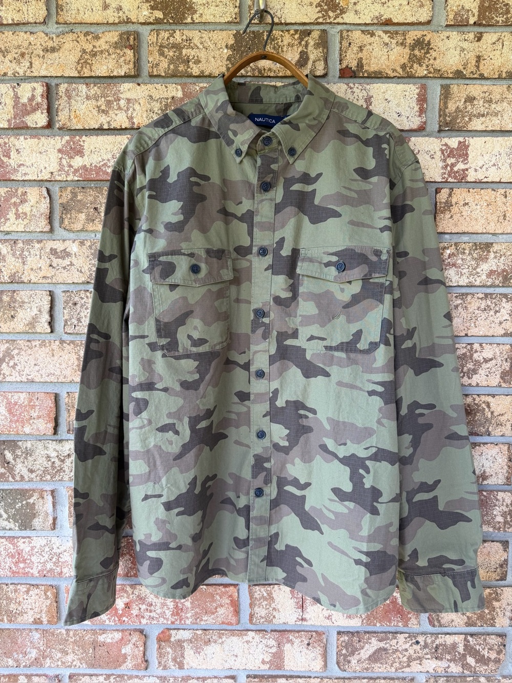 Men’s Nautica NWT Camouflage Long Sleeve Shirt Size XL 97% Cotton Excellent!